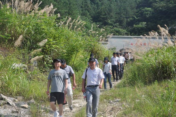 云峰明山寨旅游开发项目规划正式启动